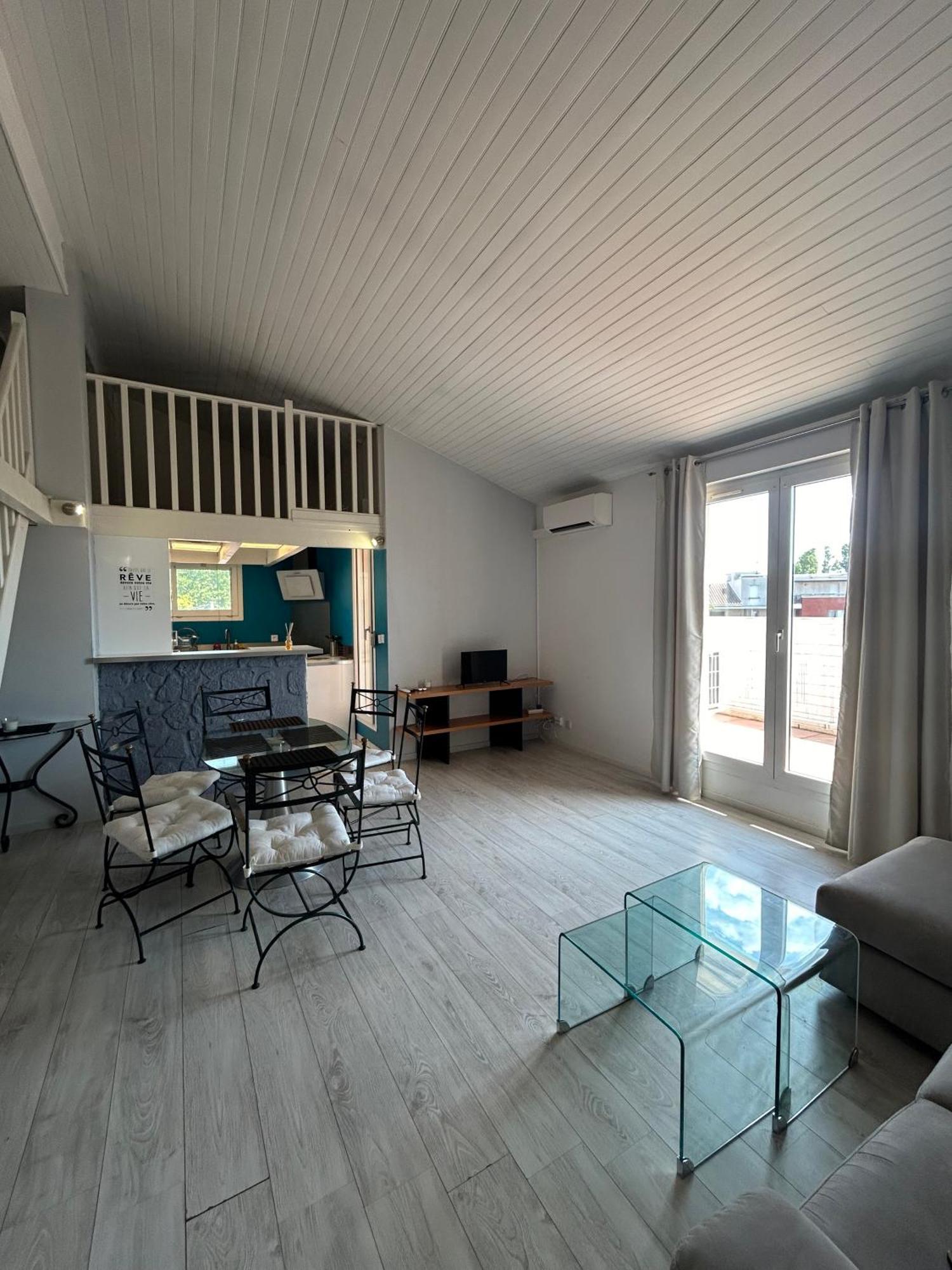 Le Venasque Avec Terrasse - Climatisation Apartment Toulouse Bagian luar foto
